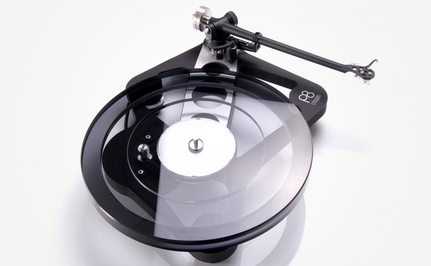 Rega Planar 8 Turntable Fitted with Ortofon 2MR Bronze Cartridge