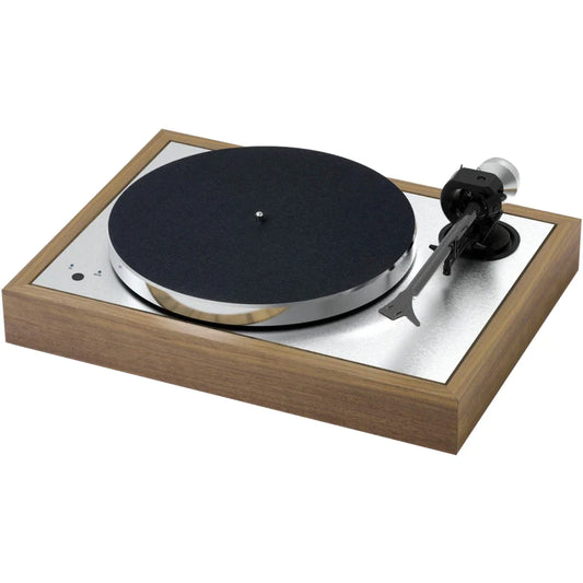 Pro-Ject The Classic Evo Turntable Fitted With An Ortofon 2M Bronze Cartridge