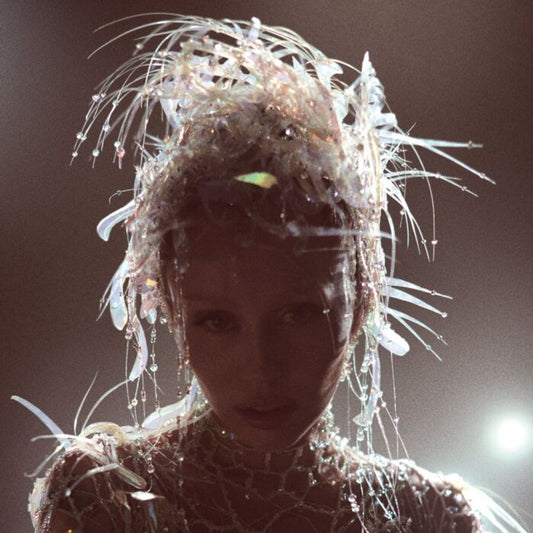 Miley Cyrus - Something Beautiful
