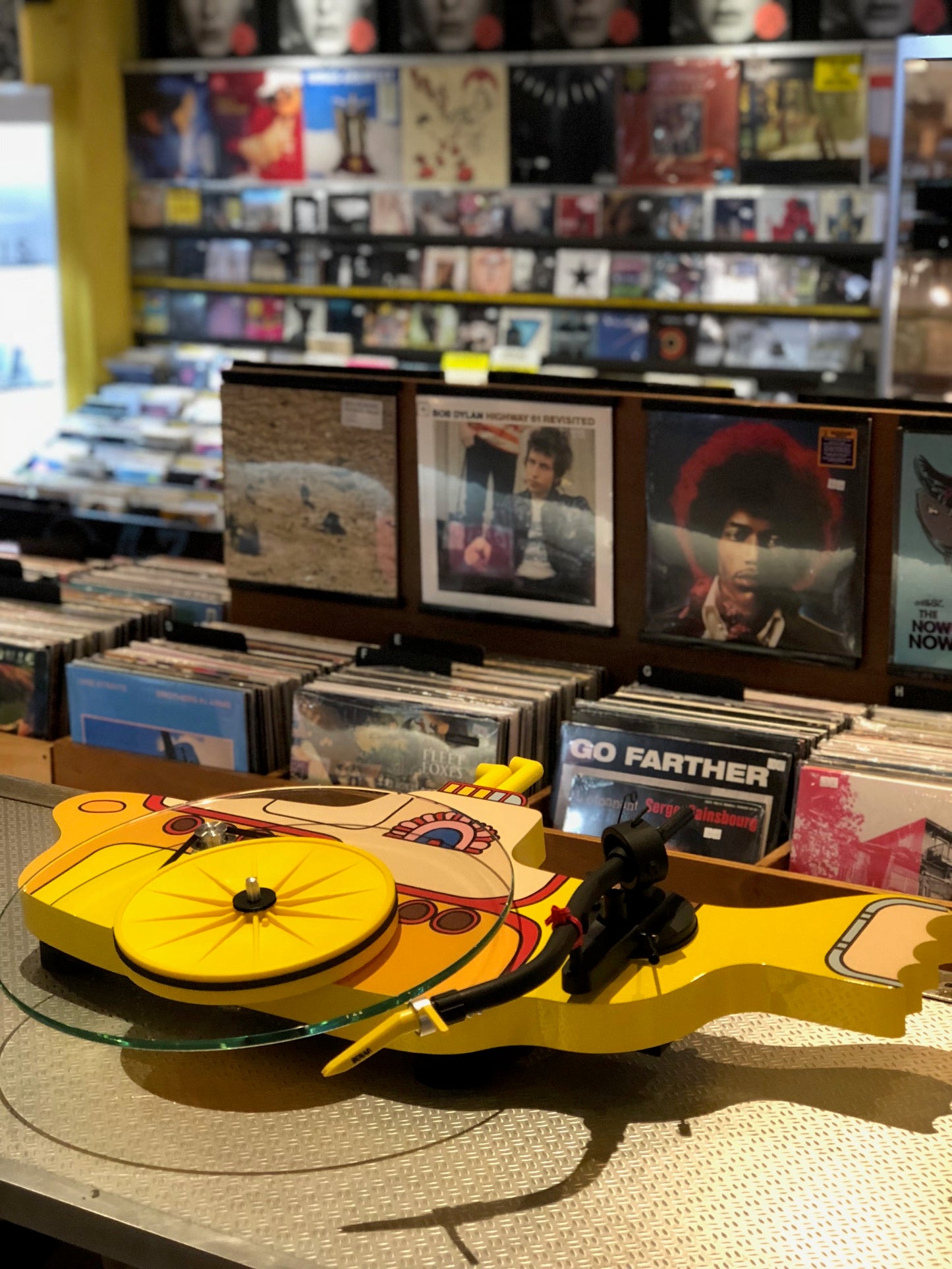 Pro-ject The Beatles Yellow Submarine Limited Edition Turntable